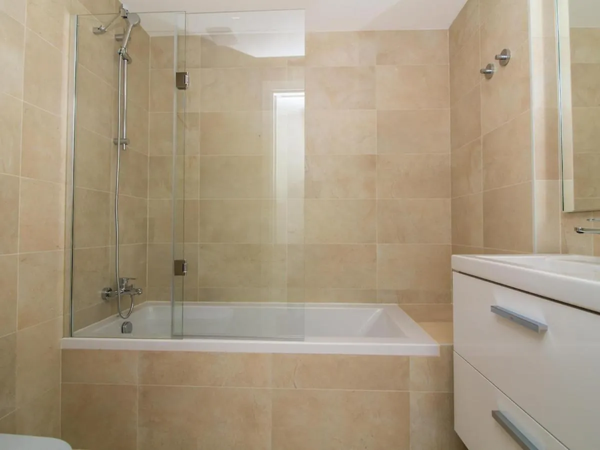 Green C Apartment - Luxurious & Playground & Garage Albufeira