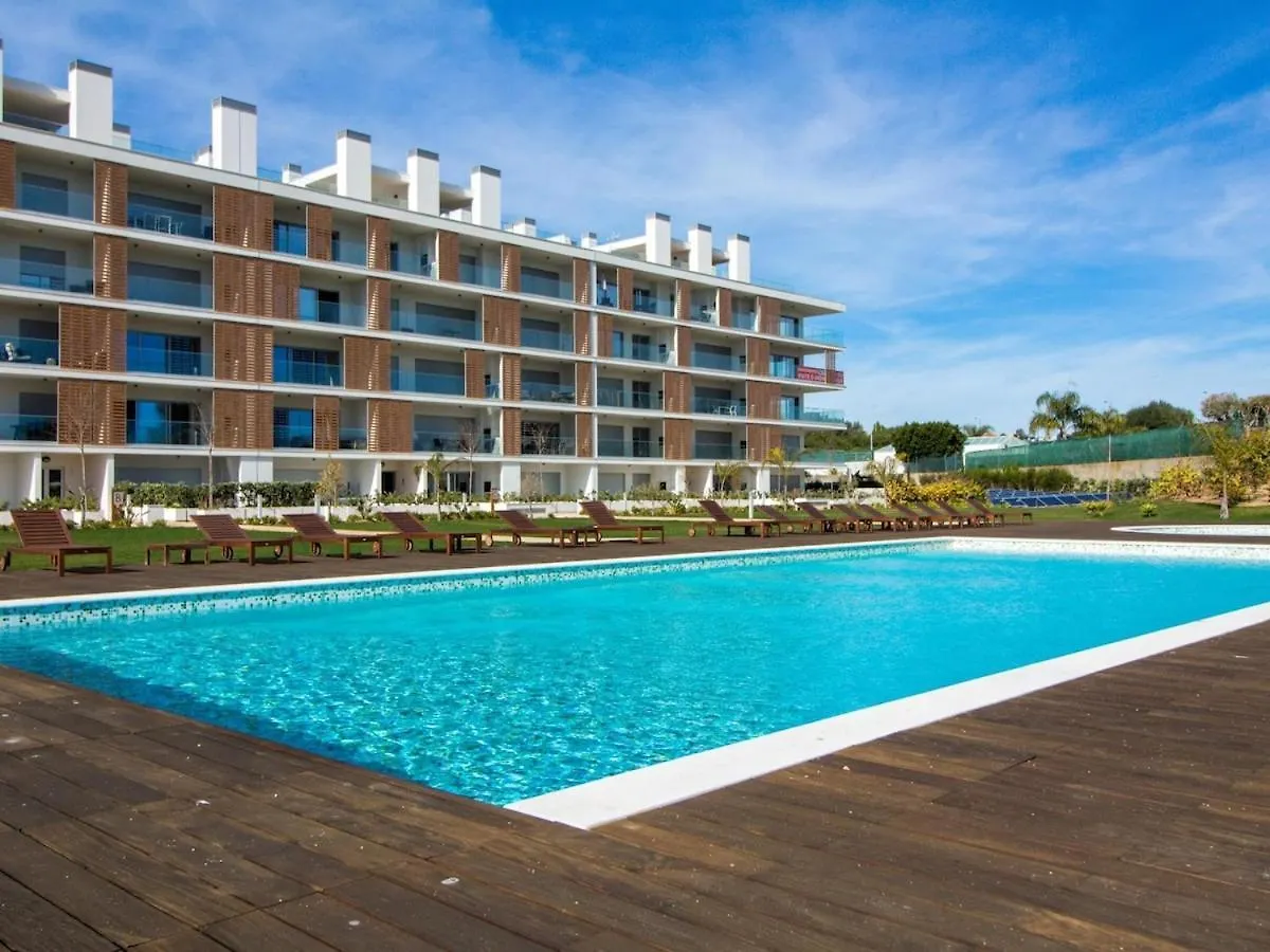 Green C Apartment - Luxurious & Playground & Garage Albufeira