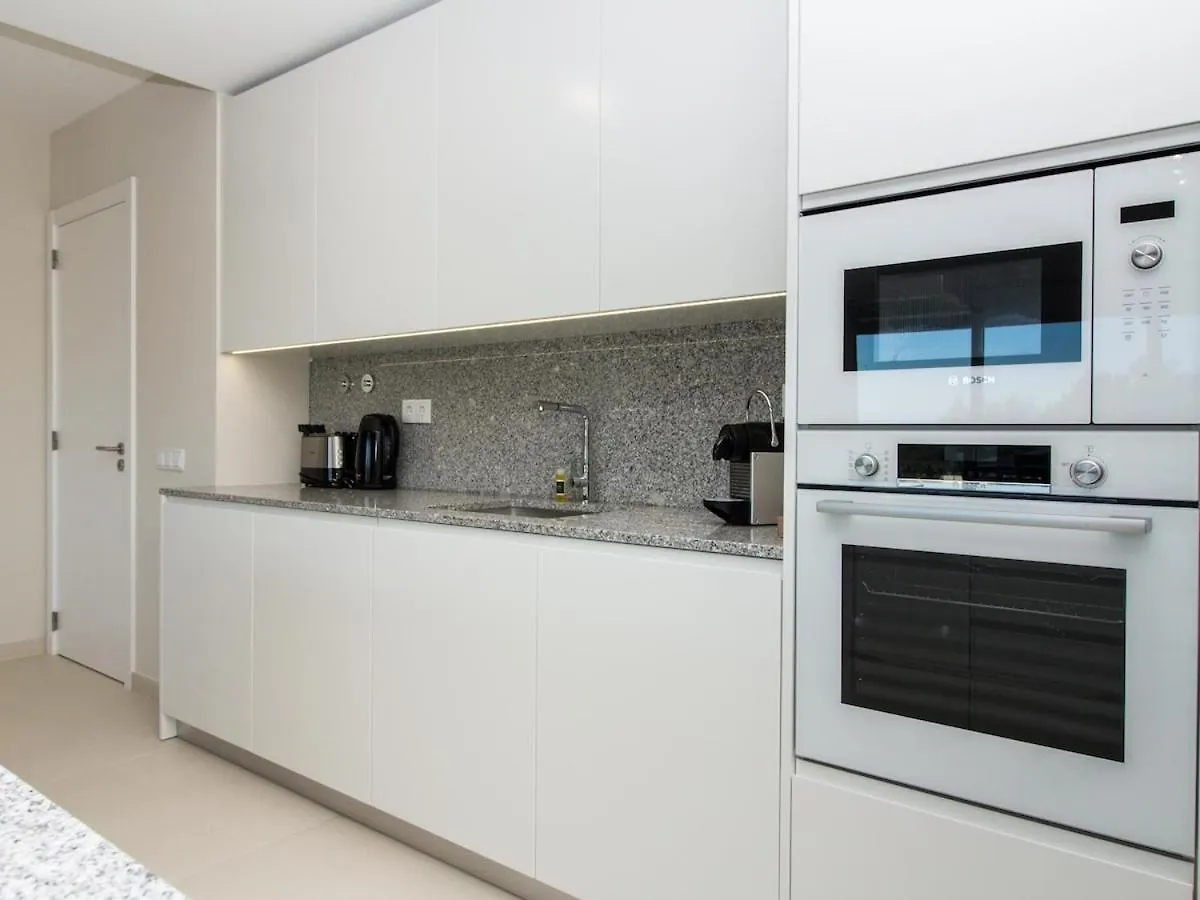 Green C Apartment - Luxurious & Playground & Garage Albufeira